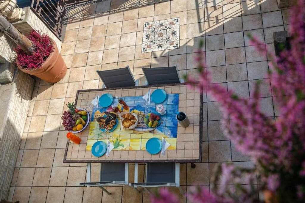 Casa Delle Zammare Fronte Mare Centro Storico Villa Рипосто Екстериор снимка