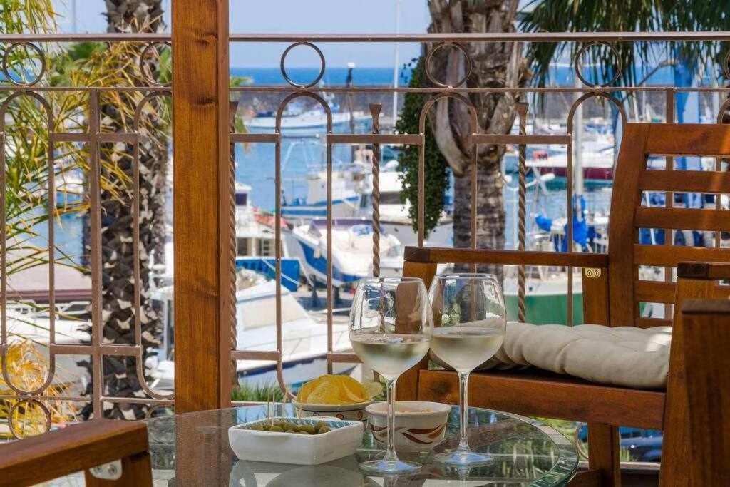 Casa Delle Zammare Fronte Mare Centro Storico Villa Рипосто Екстериор снимка