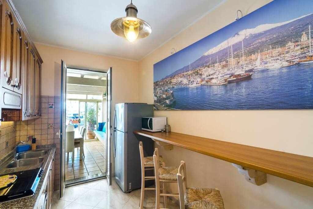 Casa Delle Zammare Fronte Mare Centro Storico Villa Рипосто Екстериор снимка