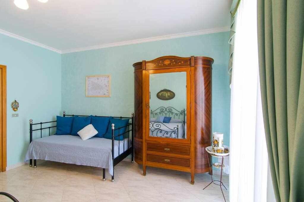 Casa Delle Zammare Fronte Mare Centro Storico Villa Рипосто Екстериор снимка